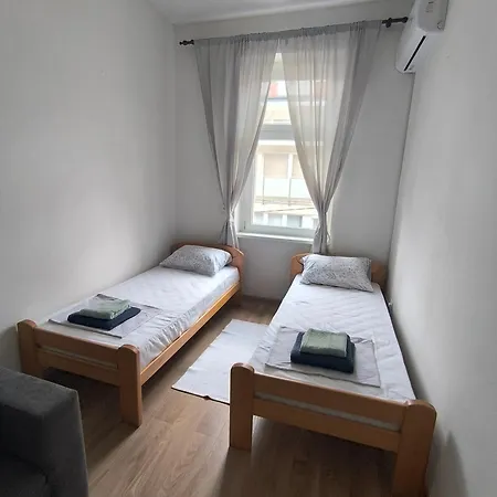 Zoe Apartment